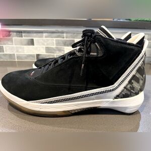 2008 JORDAN 22 -Black White Silver -11